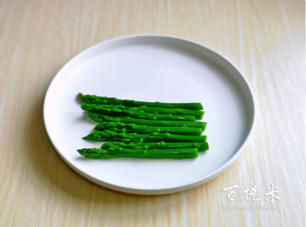 香煎比目魚,營(yíng)養(yǎng)均衡口感好,在家也能吃到的西式料理